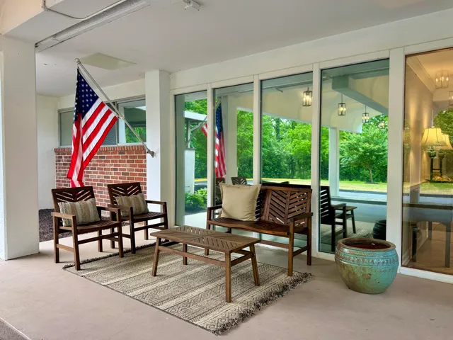 $259,900 | 1414 Continental Drive, Unit 302, Chattanooga, TN 37405