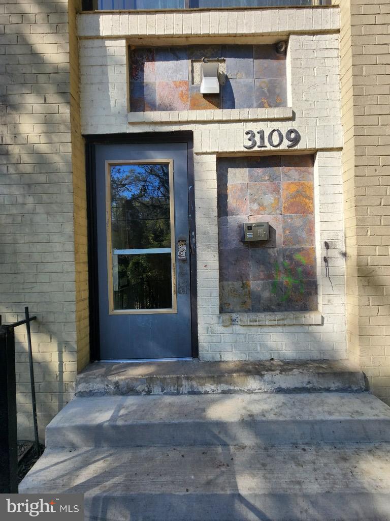 3109 Naylor Road Southeast, Unit 103 Washington, DC 20020 - Photo 3 of 17