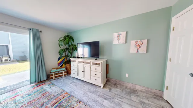 $172,500 | 1664 Beach Boulevard, Unit 151, Biloxi, MS 39531