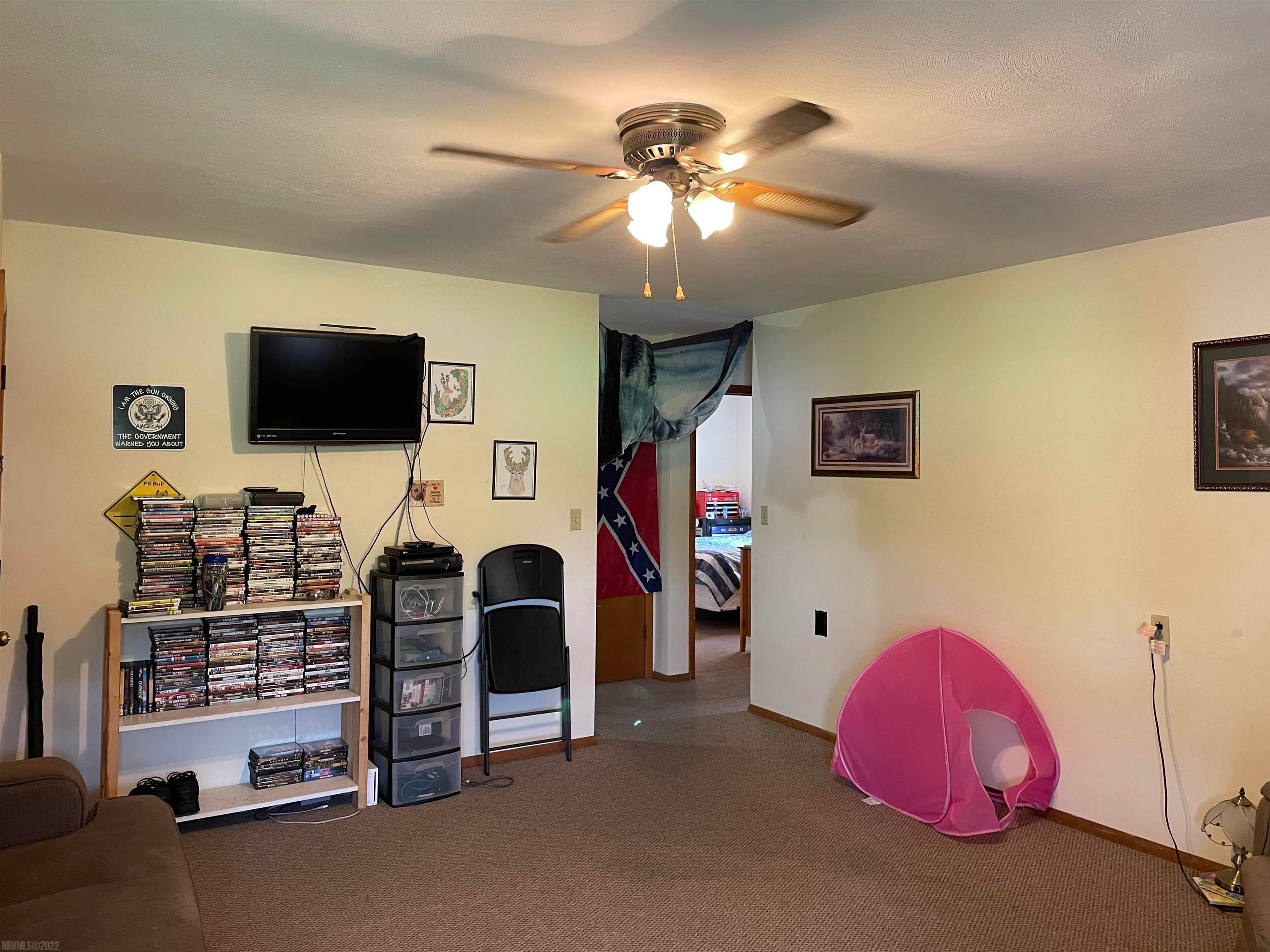 7654 Brooklyn Road Radford, VA 24141 - Photo 11 of 50 Gallery Image 11