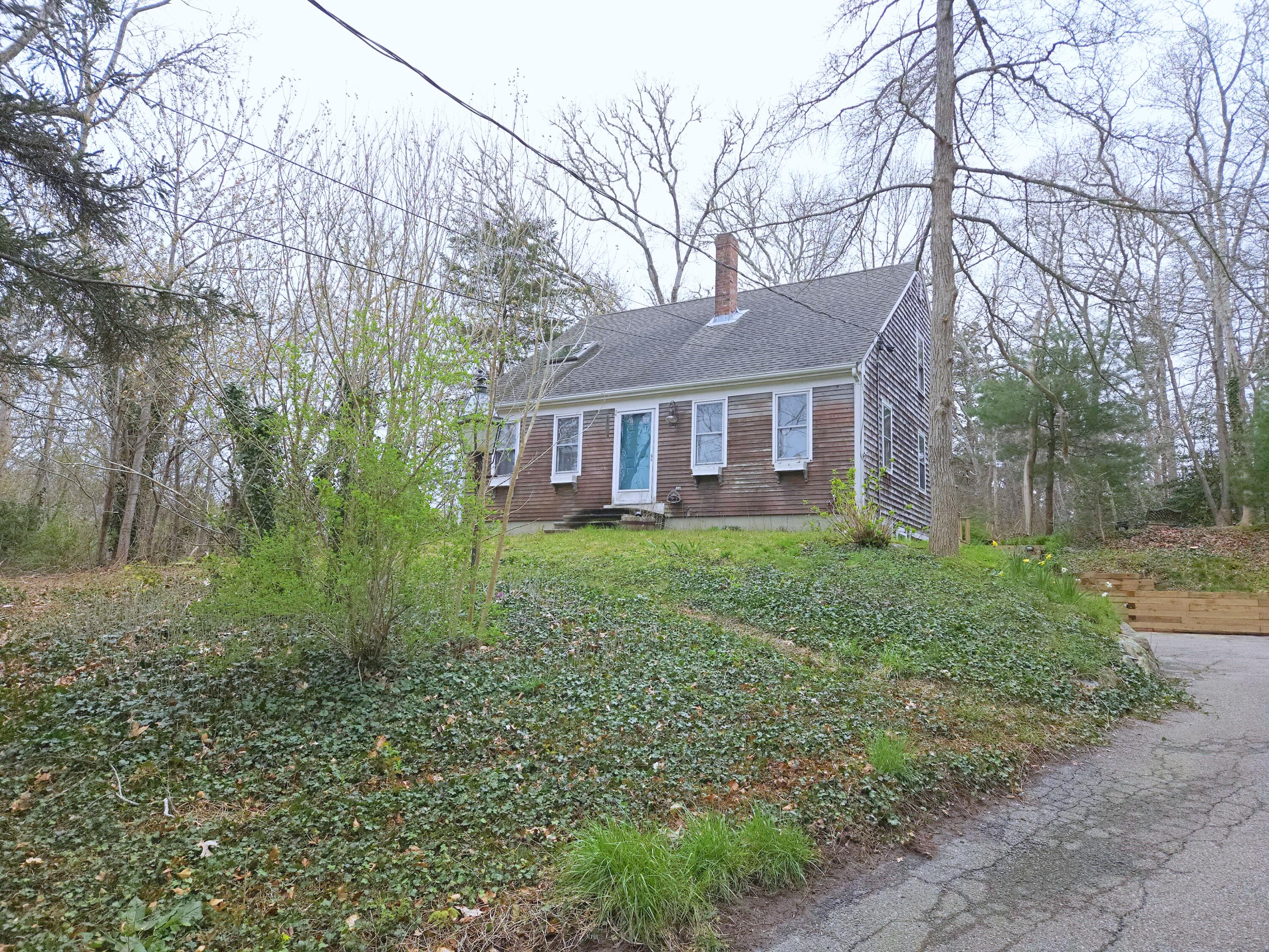 326 Tubman Road Brewster, MA 02631 - Photo 3 of 45 20240501_123909 ()