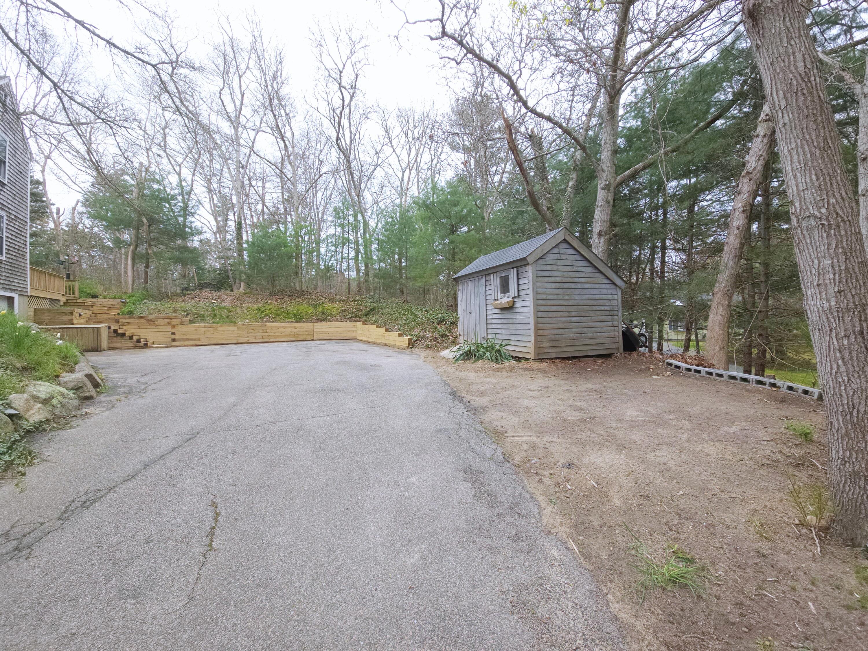 326 Tubman Road Brewster, MA 02631 - Photo 4 of 45 20240501_123923 ()