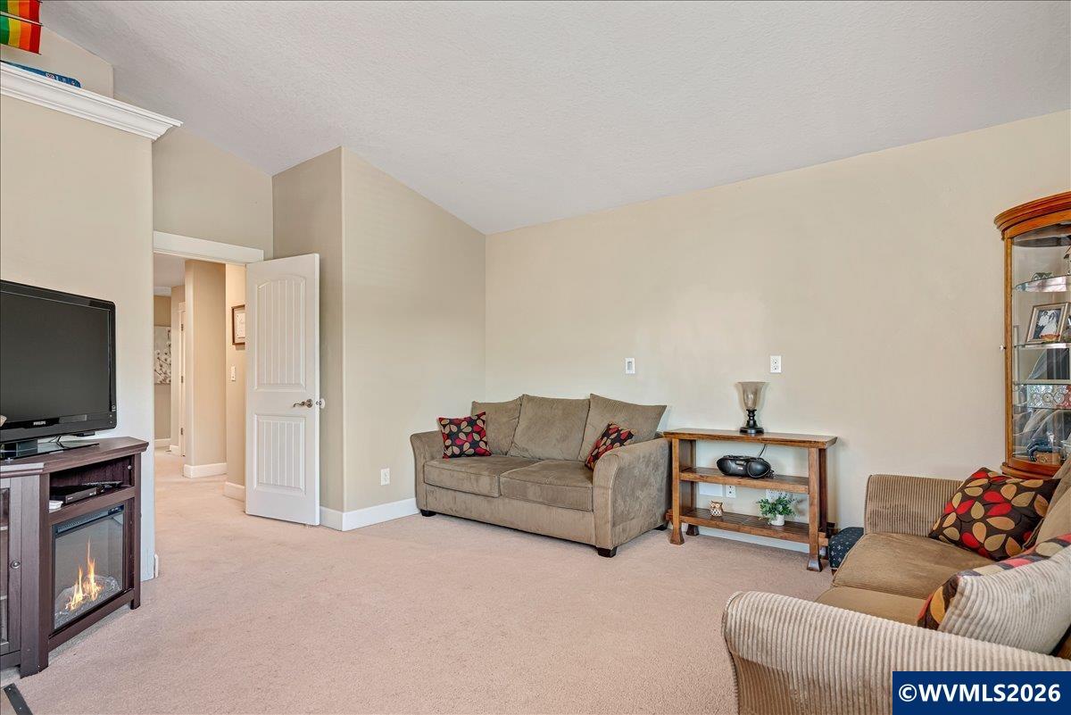 1304 Frontier Street Silverton, OR 97381 - Photo 24 of 50