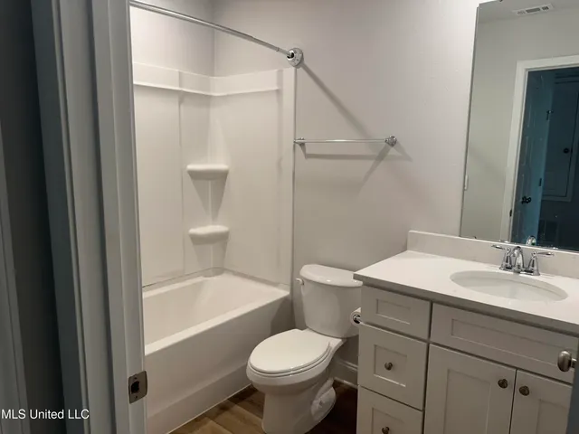 $1,900 | 7837 Reagan Court, Ocean Springs, MS 39564