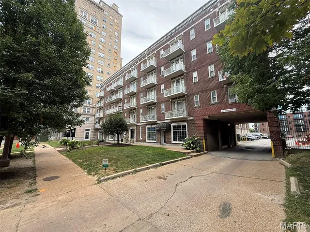 $75,000 | 5316 Pershing Avenue, Unit 508, St. Louis, MO 63112