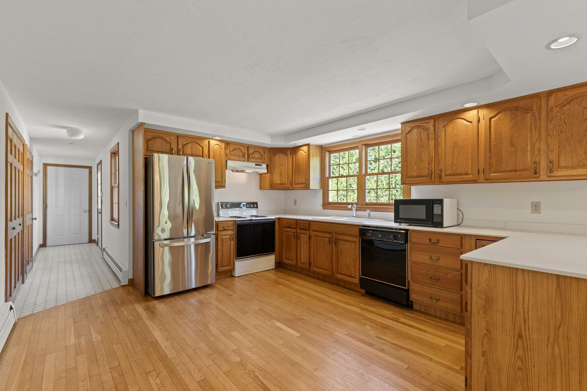 276 Stage Harbor Road Chatham, MA 02633 - Photo 13 of 62 12-web-or-mls-276-stage-harbor-rd