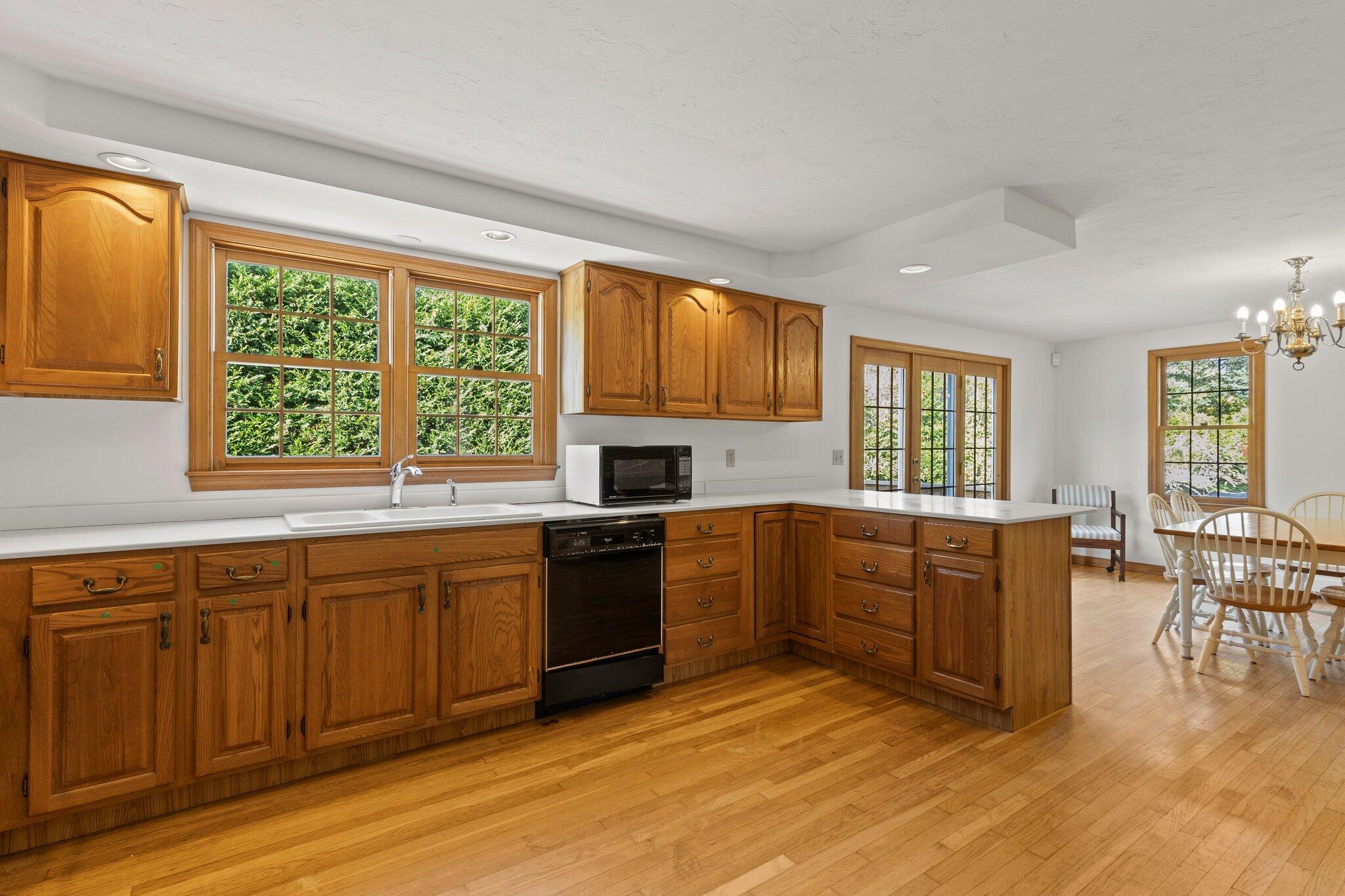 276 Stage Harbor Road Chatham, MA 02633 - Photo 14 of 62 13-web-or-mls-276-stage-harbor-rd