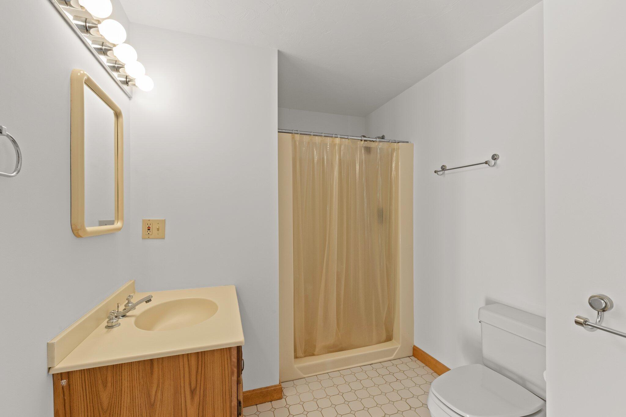 276 Stage Harbor Road Chatham, MA 02633 - Photo 31 of 62 27-web-or-mls-276-stage-harbor-rd