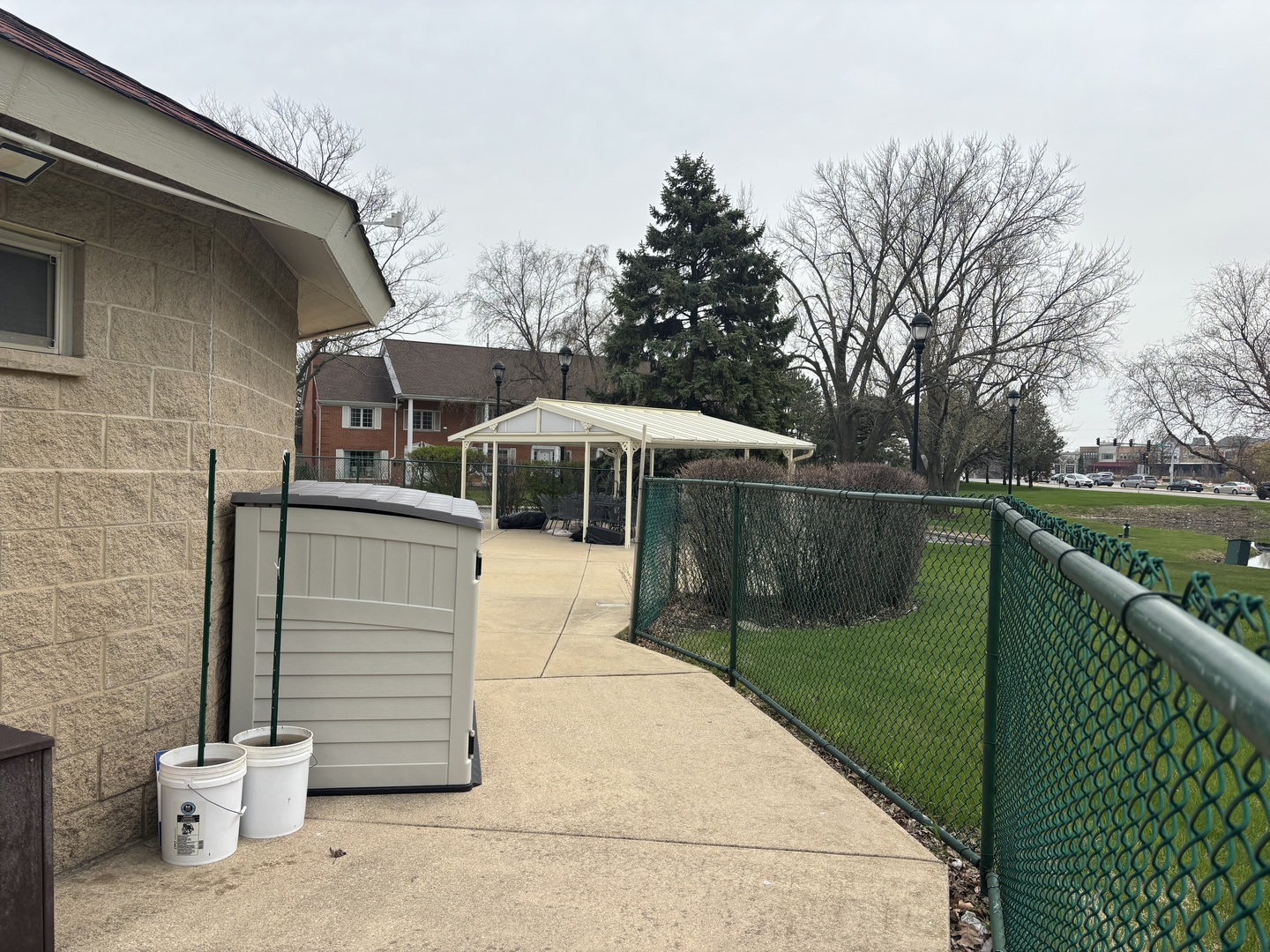 40 North Tower Road, Unit 10M Oak Brook, IL 60523 - Photo 36 of 36