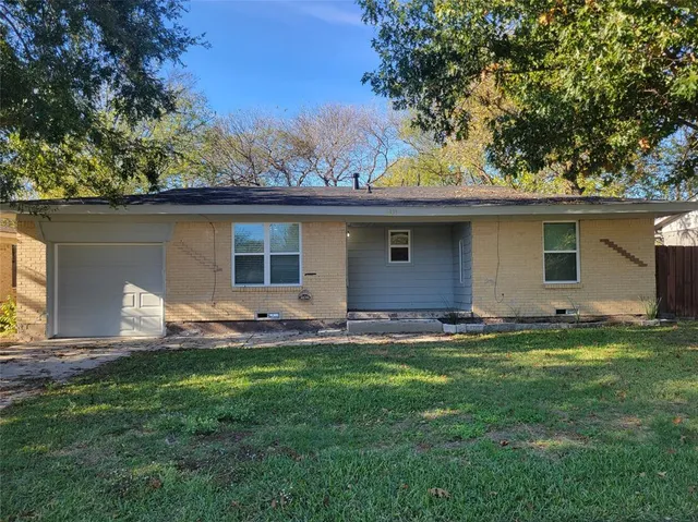 $1,550 | 1335 Richard Street, Mesquite, TX 75149