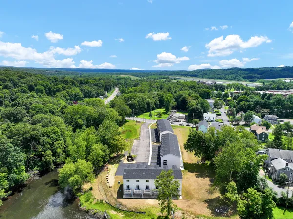 $349,999 | 33 Main Street, Unit 17, Meriden, CT 06451