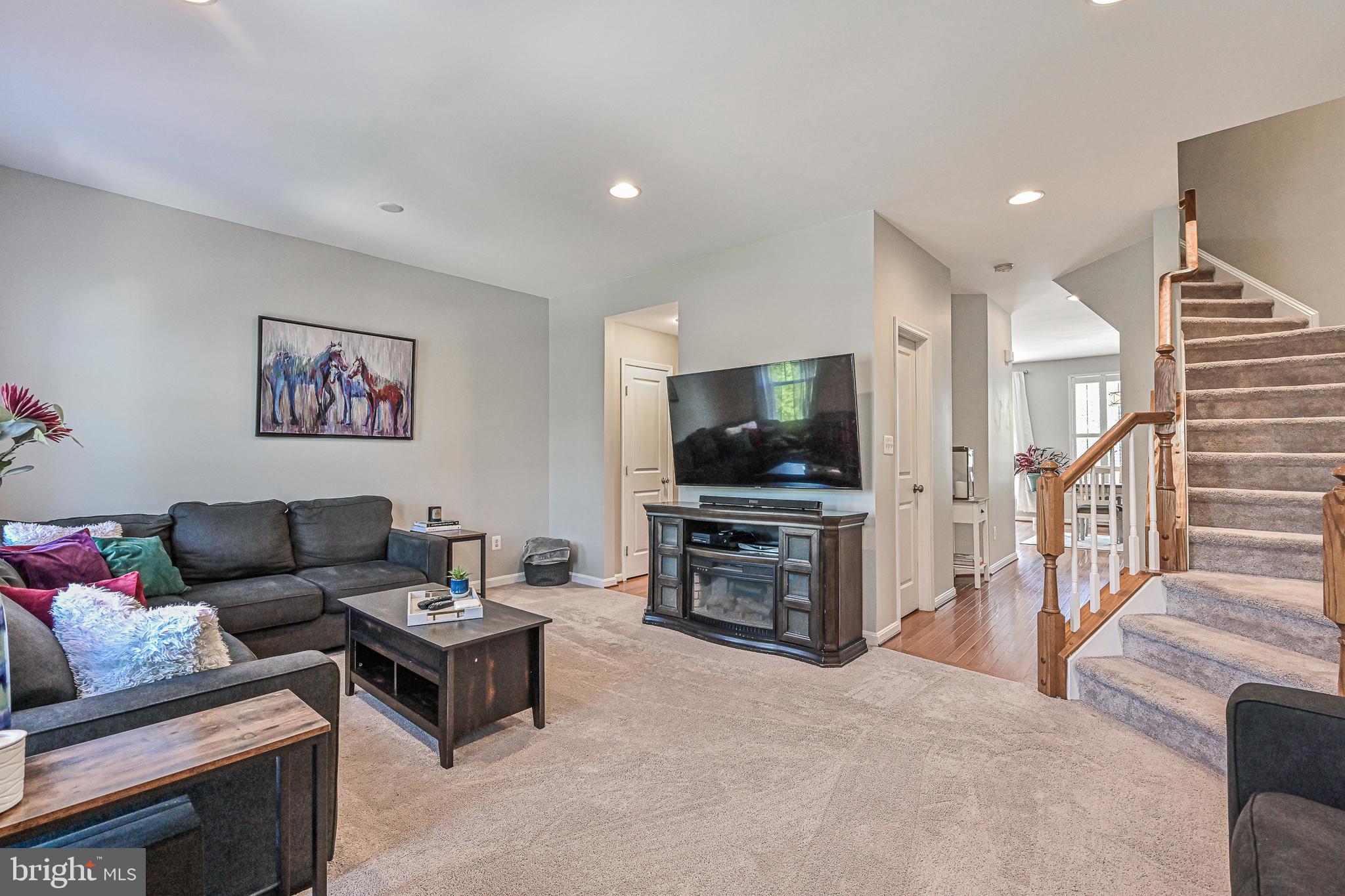 9183 Ribbon Falls Loop Bristow, VA 20136 - Photo 18 of 46 Gallery Image 18