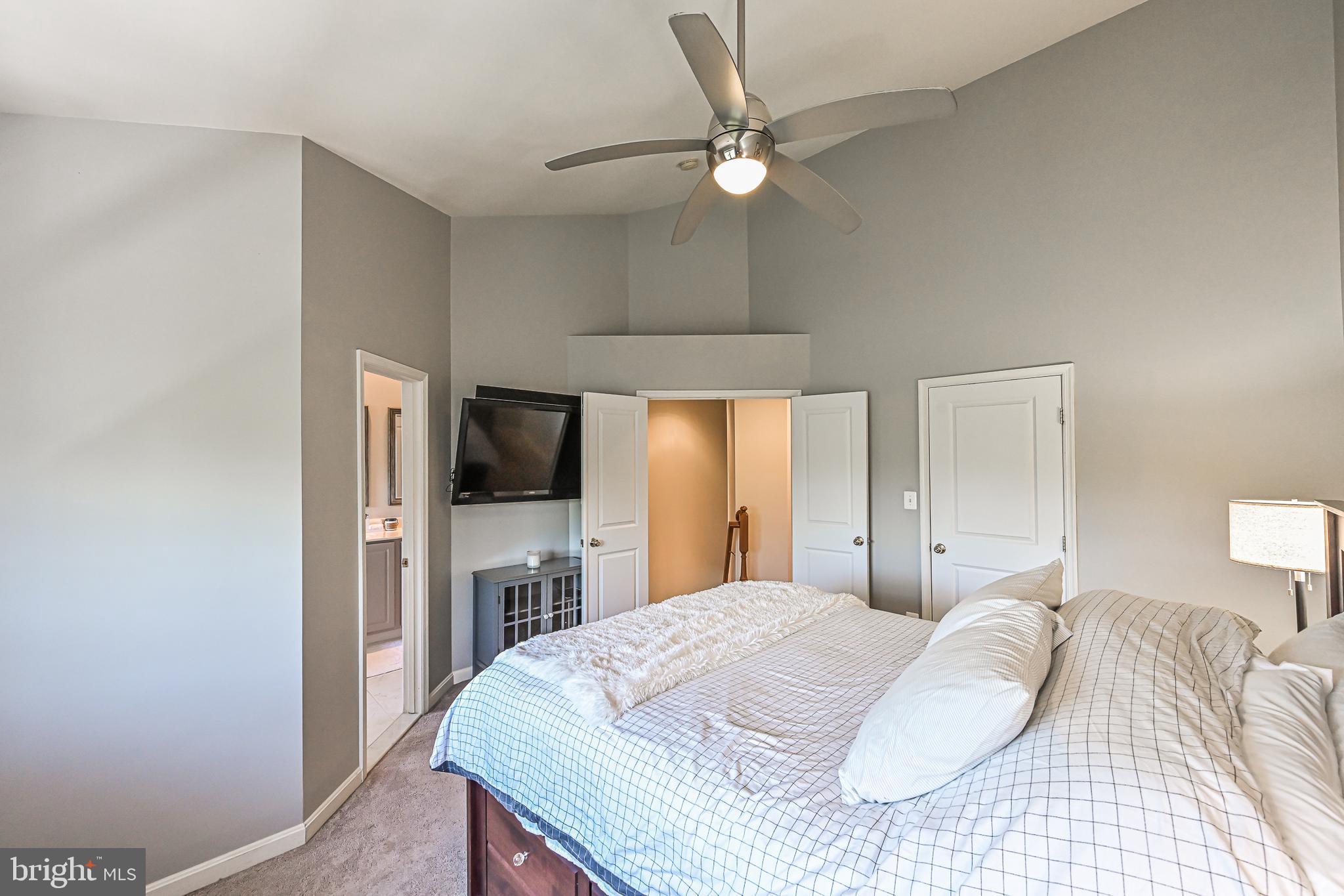 9183 Ribbon Falls Loop Bristow, VA 20136 - Photo 24 of 46 Gallery Image 24