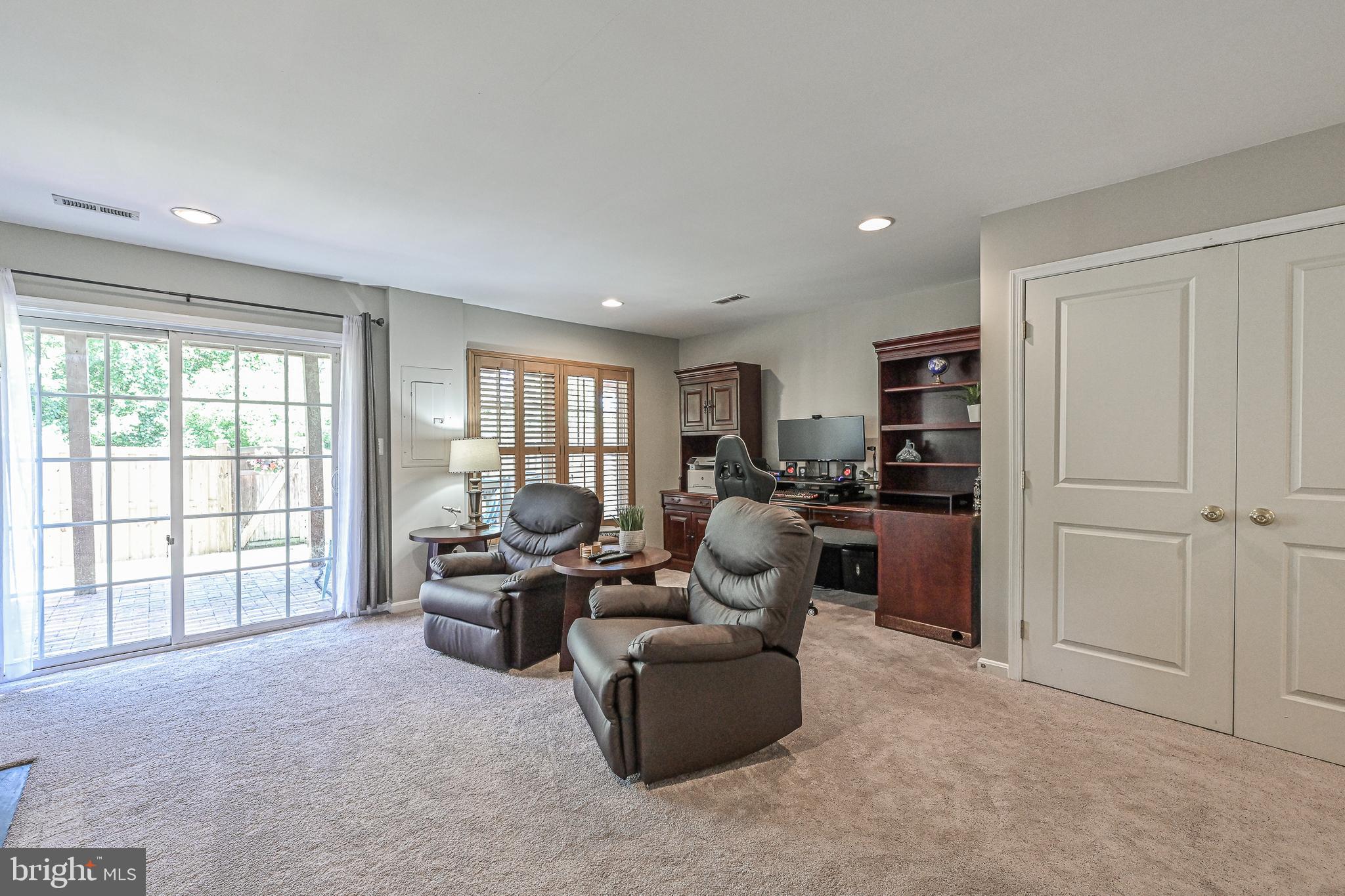 9183 Ribbon Falls Loop Bristow, VA 20136 - Photo 39 of 46 Gallery Image 39