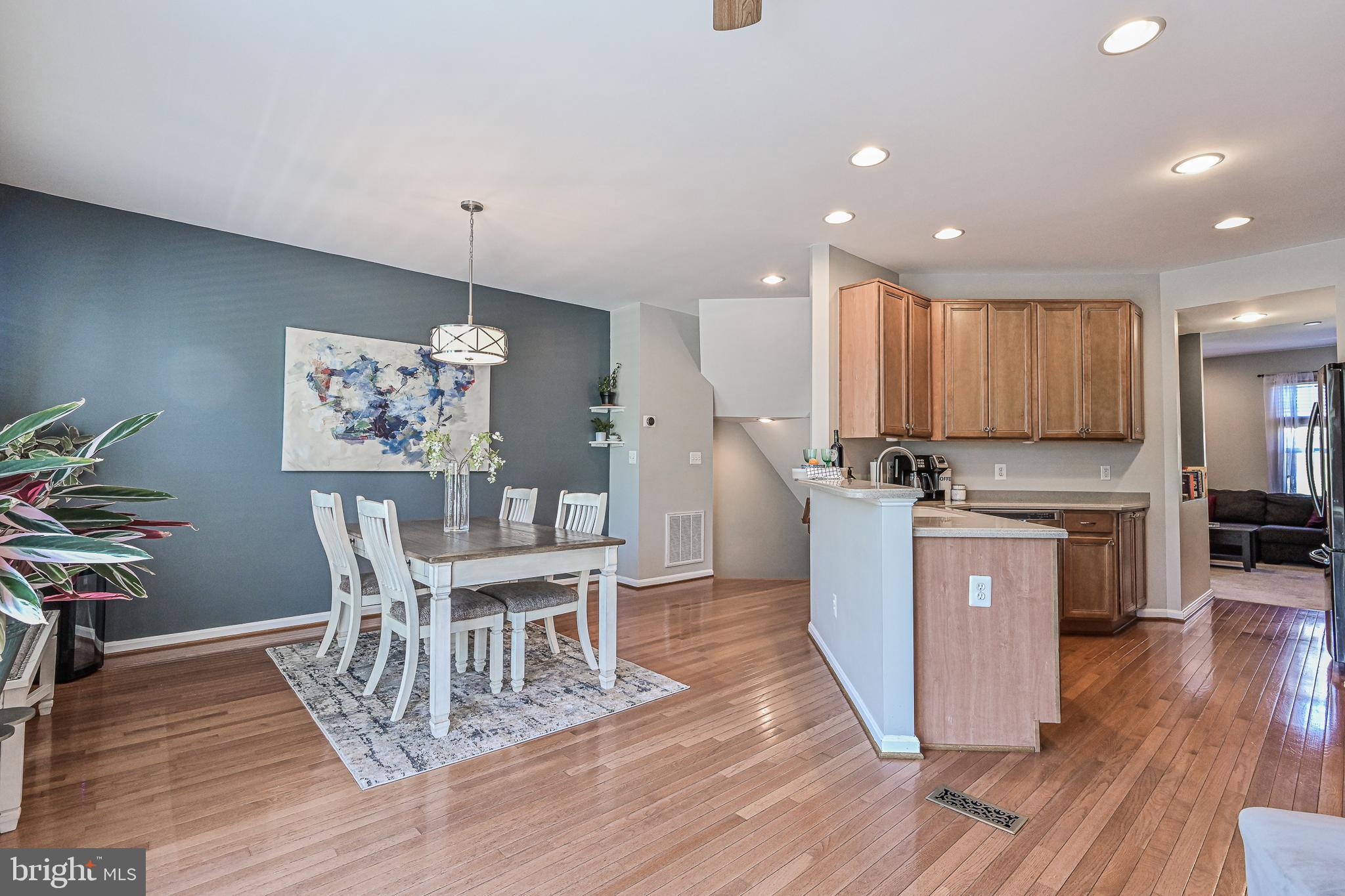 9183 Ribbon Falls Loop Bristow, VA 20136 - Photo 10 of 46 Gallery Image 10