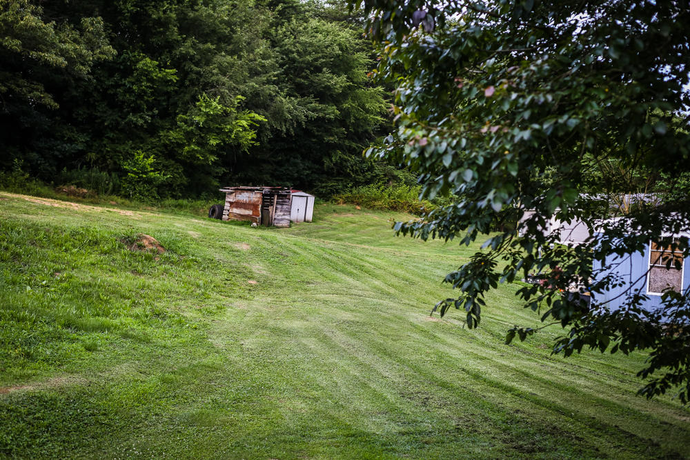 1790 Pine Grove Providence Road Loudon, TN 37774 - Photo 10 of 11 1790 Outside Back