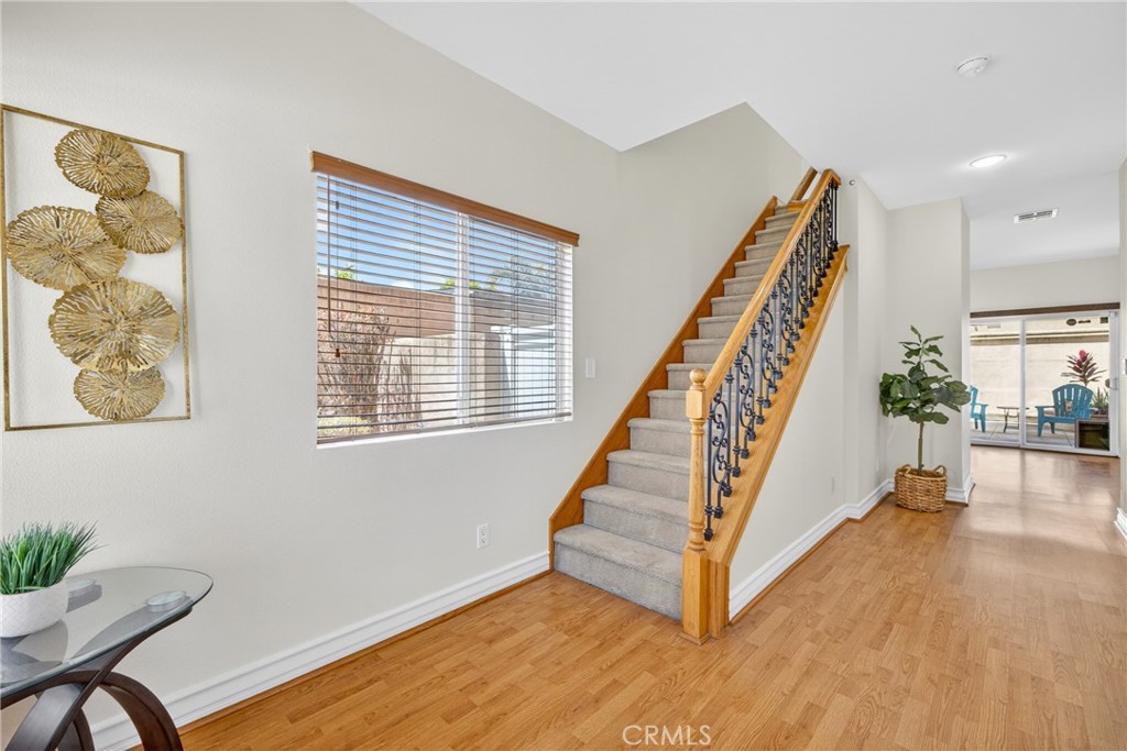 1216 Ashmill Street Carson, CA 90745 - Photo 5 of 48