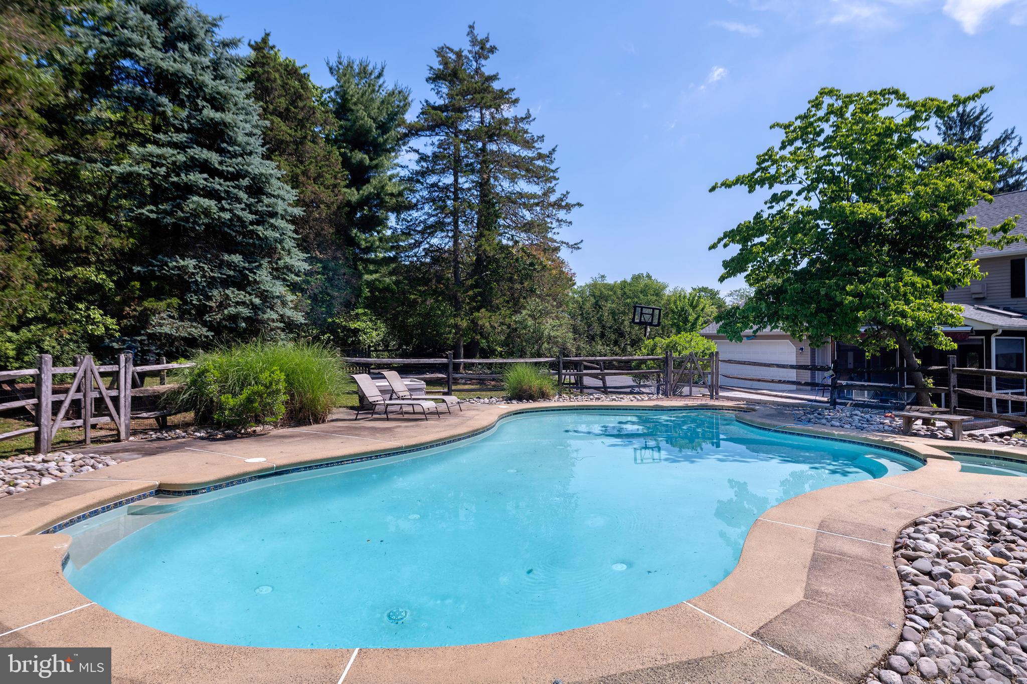 605 Scotch Road Pennington, NJ 08534 - Photo 23 of 30