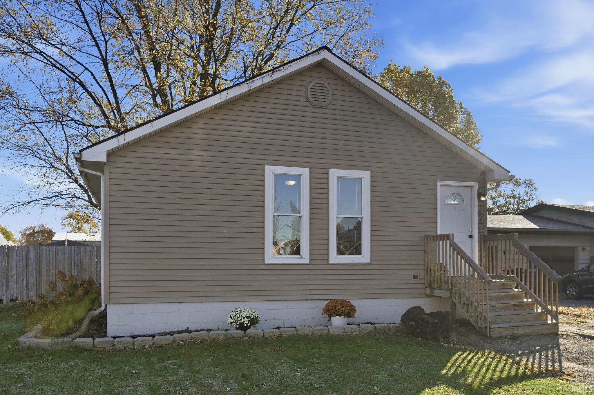 1804 Phillip Street Auburn, IN 46706 - Photo 1 of 30