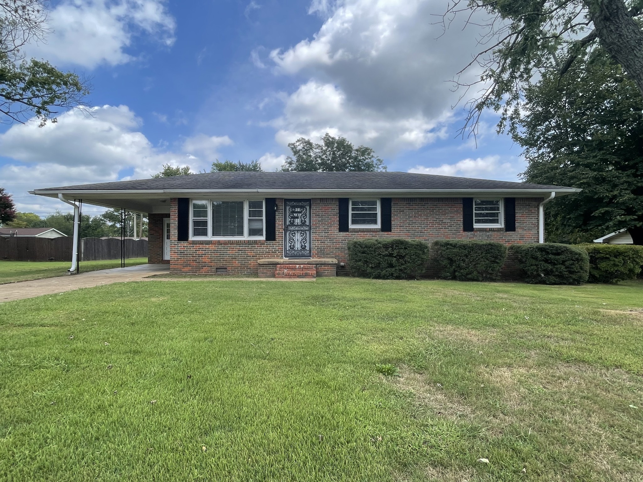 2306 Belview Road Florence, AL 35630 - Photo 1 of 15 Gallery Image 1