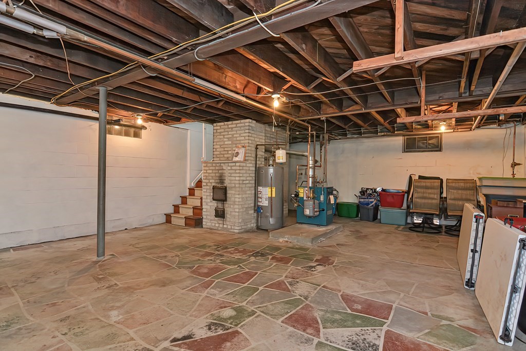 511 Massasoit Road Worcester, MA 01604 - Photo 12 of 36 Gallery Image 12
