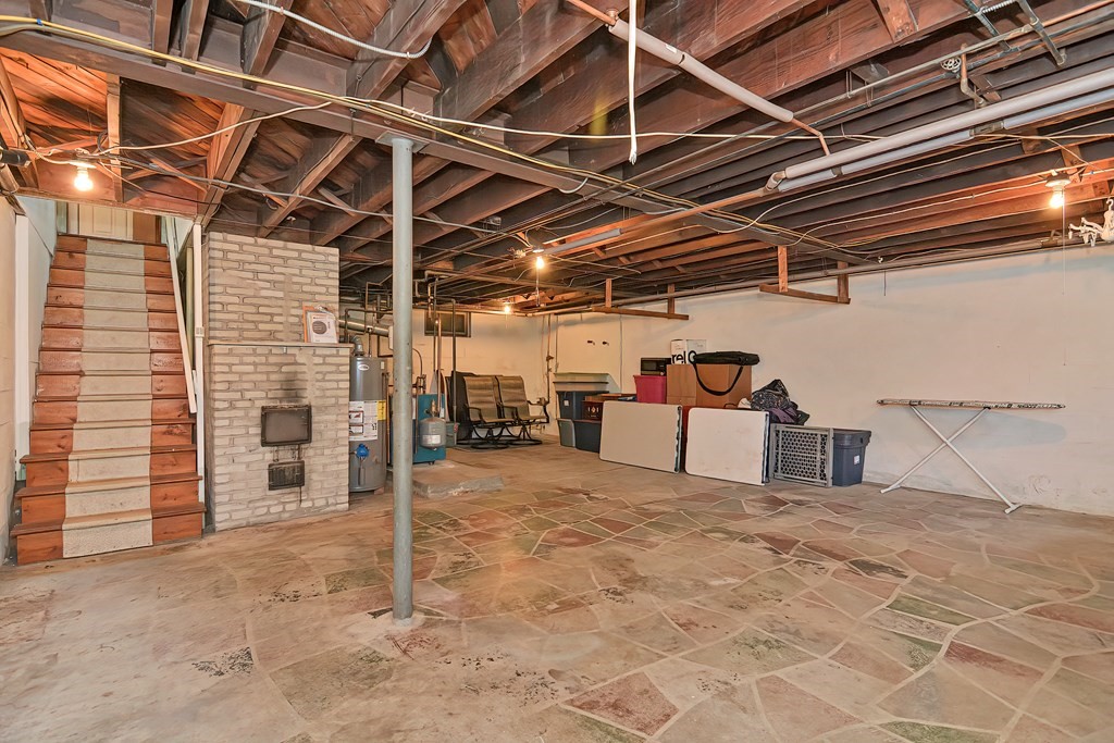 511 Massasoit Road Worcester, MA 01604 - Photo 13 of 36 Gallery Image 13