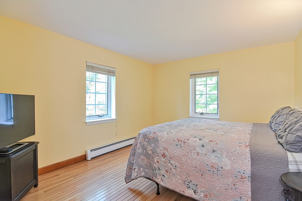 511 Massasoit Road Worcester, MA 01604 - Photo 23 of 36 Gallery Image 23