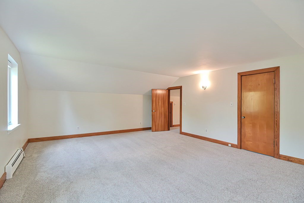 511 Massasoit Road Worcester, MA 01604 - Photo 28 of 36 Gallery Image 28