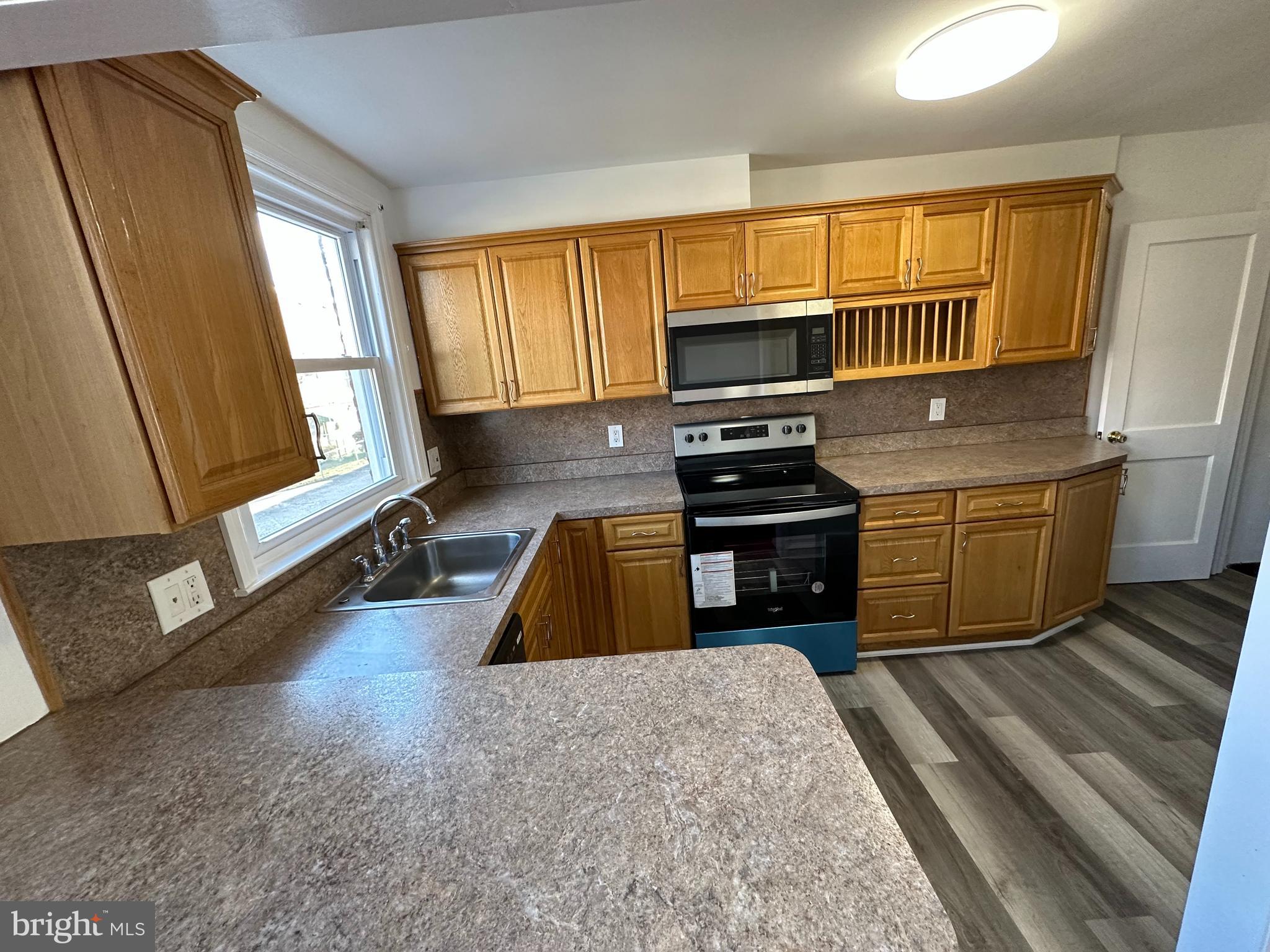 1640 Ivy Hill Road Philadelphia, PA 19150 - Photo 29 of 106