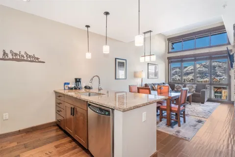 $899,000 | 1175 Bangtail Way, Unit 5112, Steamboat Springs, CO 80487
