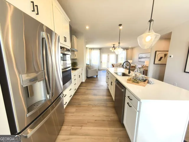 $2,290 | 2865 Beacon Bend Crossing, Lawrenceville, GA 30043