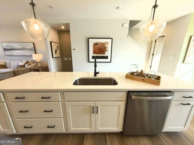 $2,290 | 2865 Beacon Bend Crossing, Lawrenceville, GA 30043