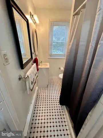 $2,250 | 3712 Lawrence Avenue, Kensington, MD 20895