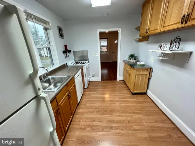 $2,250 | 3712 Lawrence Avenue, Kensington, MD 20895