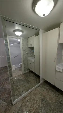 $2,900 | 820 Northwest 87th Avenue, Unit 313, Miami, FL 33172