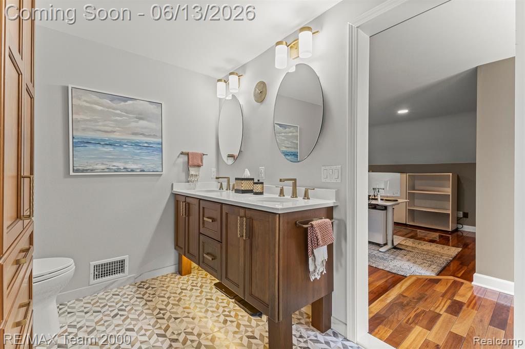 137 North Brady Road Dearborn, MI 48124 - Photo 40 of 72