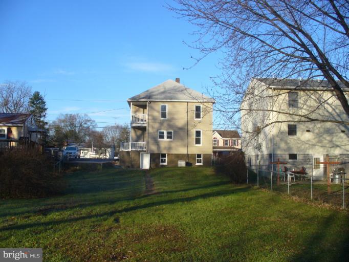 932 Linwood Road Hagerstown, MD 21740 - Photo 6 of 23 Exterior (Rear)
