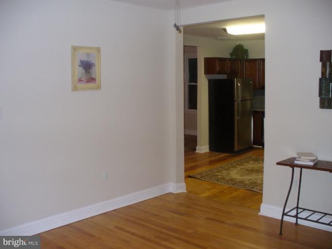932 Linwood Road Hagerstown, MD 21740 - Photo 8 of 23 Family Room