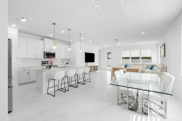 $789,900 | 4224 Marina Way, Deerfield Beach, FL 33064
