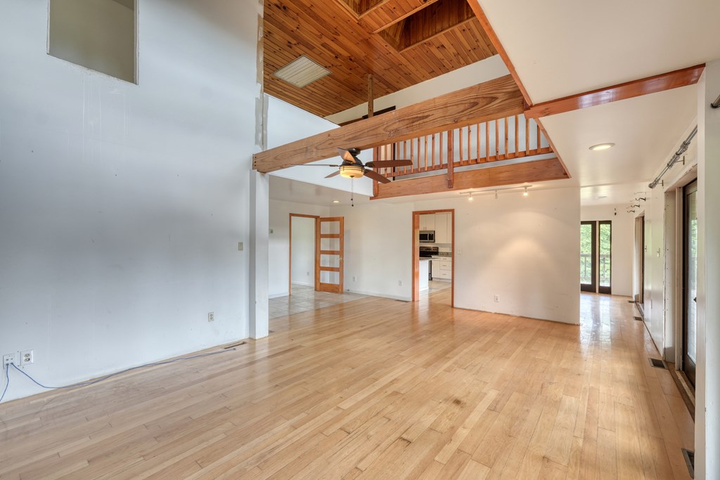 89 Simmons Ridge Mineral Bluff, GA 30559 - Photo 17 of 82 a view of an entryway with wooden floor