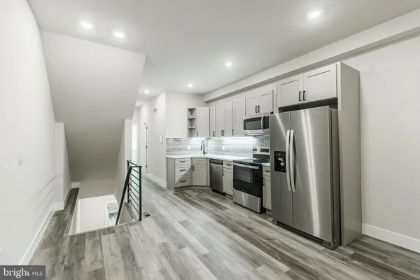 $2,400 | 3608 Melon Street, Unit 1, Philadelphia, PA 19104