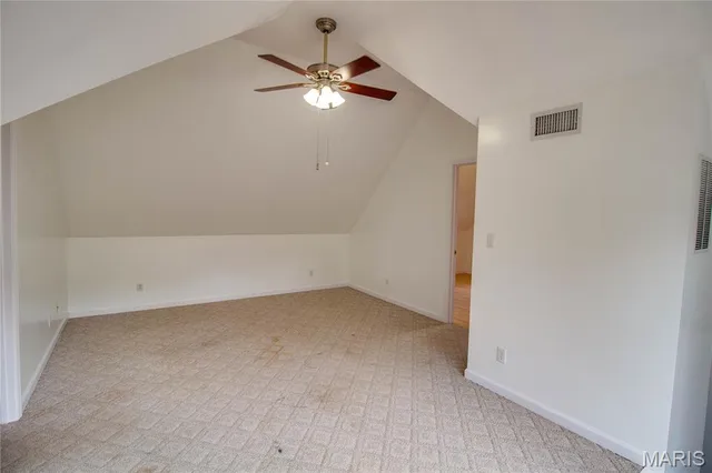 $265,000 | 682 Northeast 800 Street, Greenfield, IL 62044