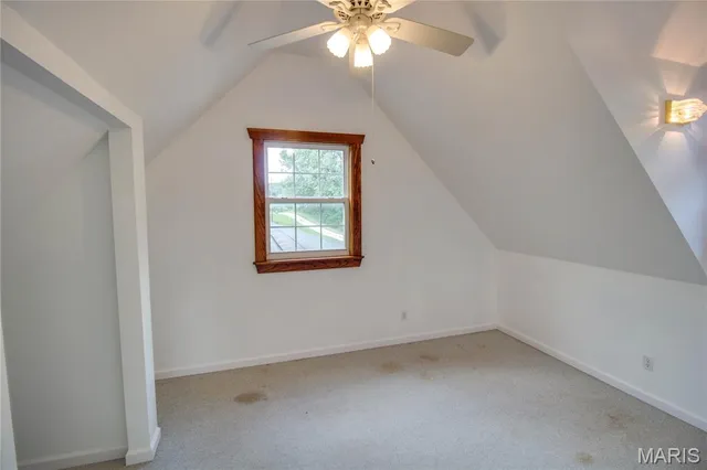 $265,000 | 682 Northeast 800 Street, Greenfield, IL 62044