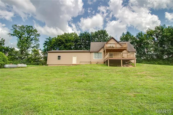 $265,000 | 682 Northeast 800 Street, Greenfield, IL 62044