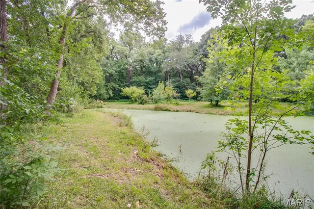 $265,000 | 682 Northeast 800 Street, Greenfield, IL 62044