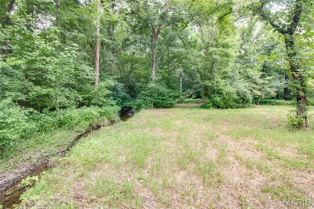 $265,000 | 682 Northeast 800 Street, Greenfield, IL 62044