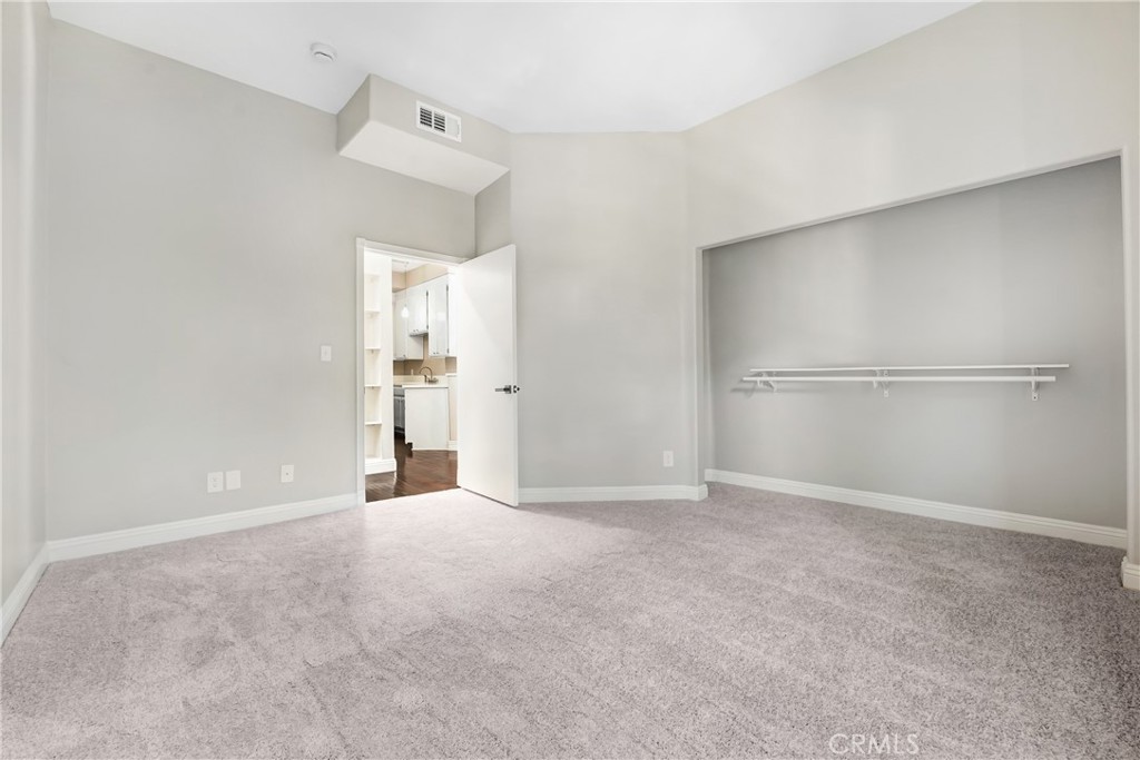 6140 Monterey Road, Unit 406 Los Angeles, CA 90042 - Photo 12 of 26 a view of an empty room with a window