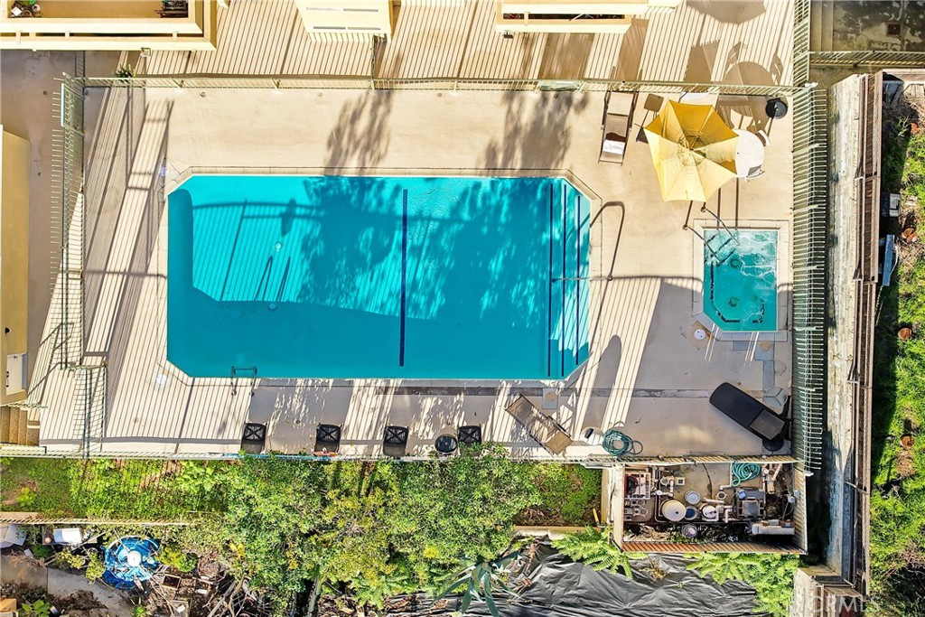 6140 Monterey Road, Unit 406 Los Angeles, CA 90042 - Photo 20 of 26 a view of a street with an outdoor seating