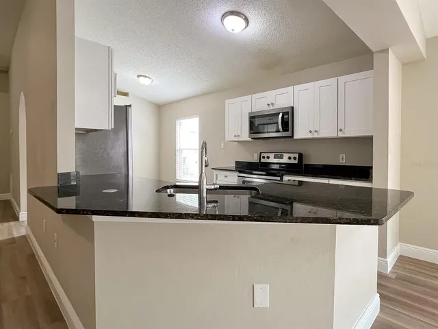 $2,595 | 522 Grand Royal Circle, Winter Garden, FL 34787