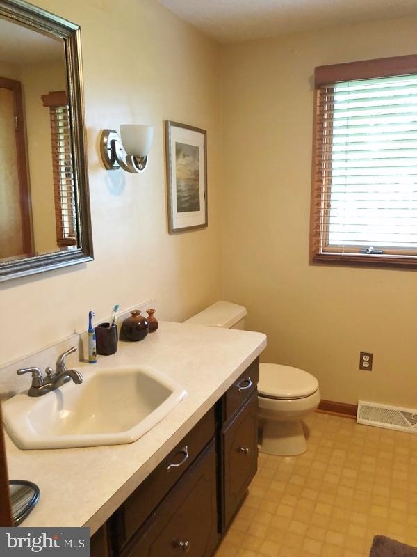 481 School Road York, PA 17407 - Photo 13 of 26 Gallery Image 13